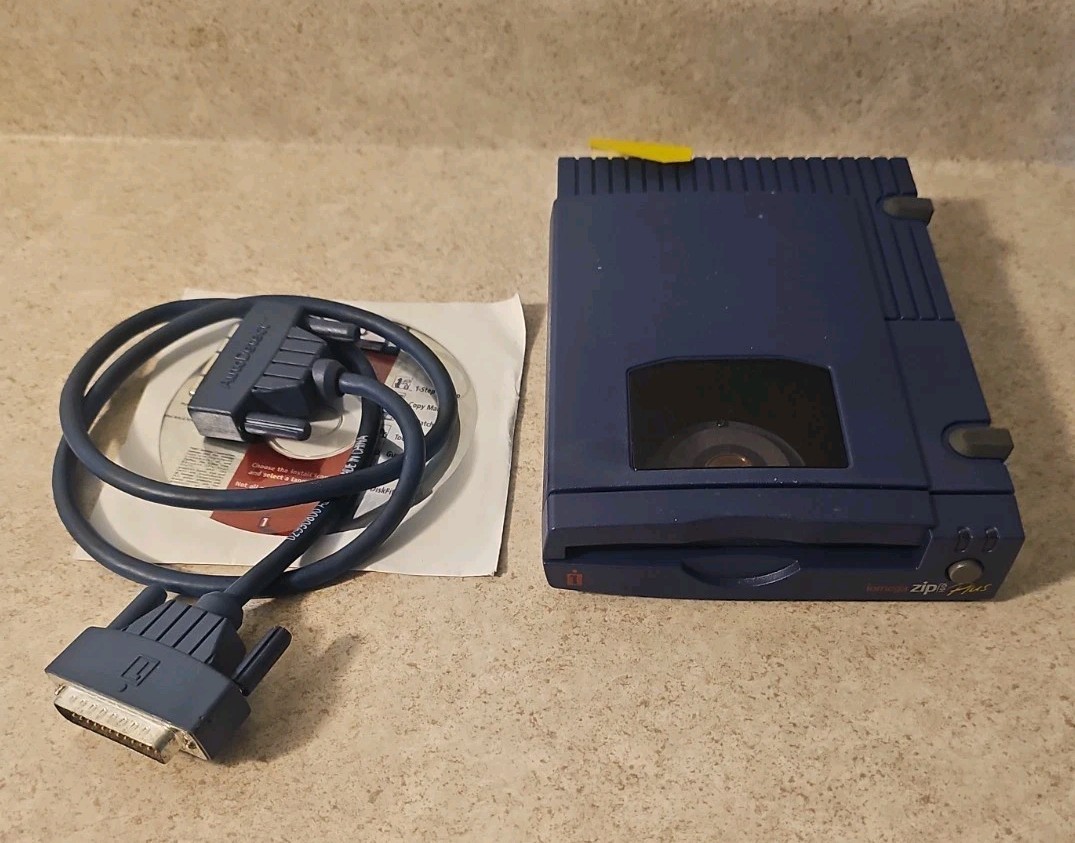 Vintage 1999 Iomega Zip 100 External Drive 100 MB PC Parallel Untested Clean