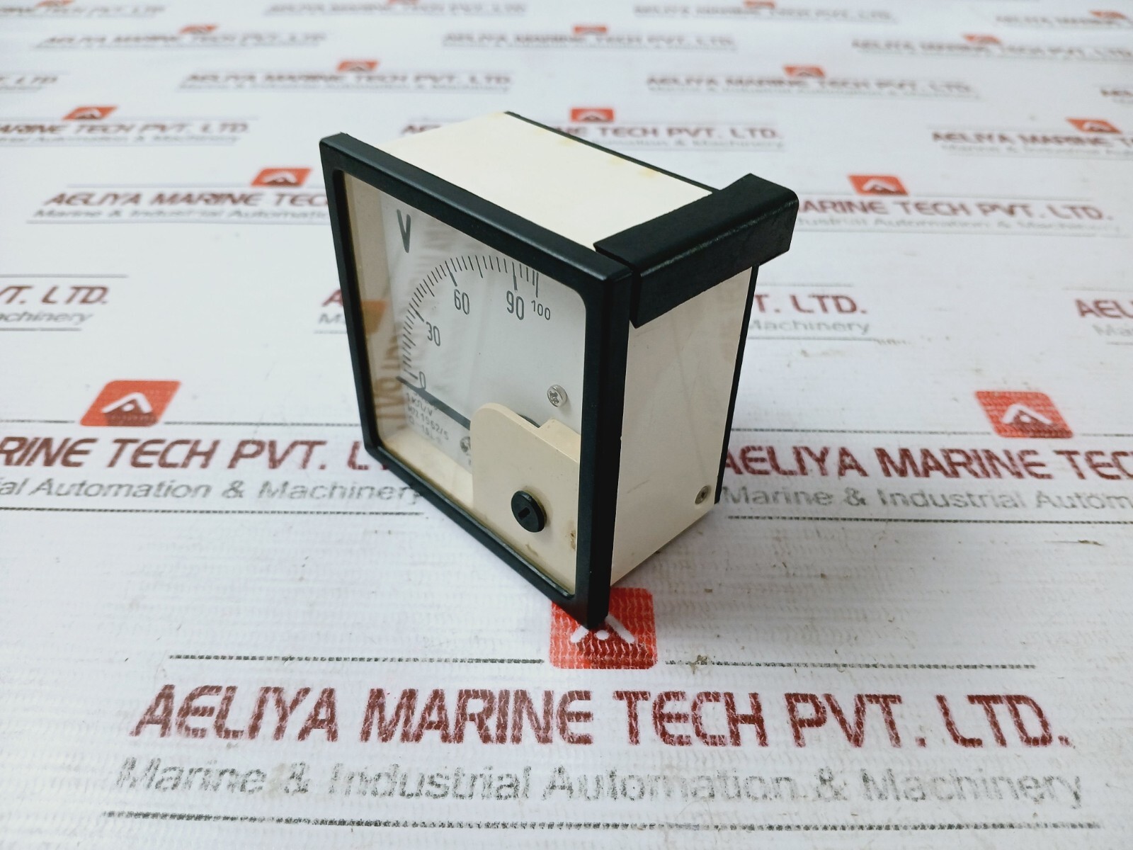Meco M72 Analog Voltmeter 0-100V 1KOHM/V