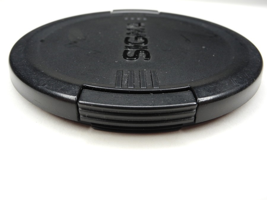 Sigma 77mm Genuine Snap On Front Camera Lens Cap