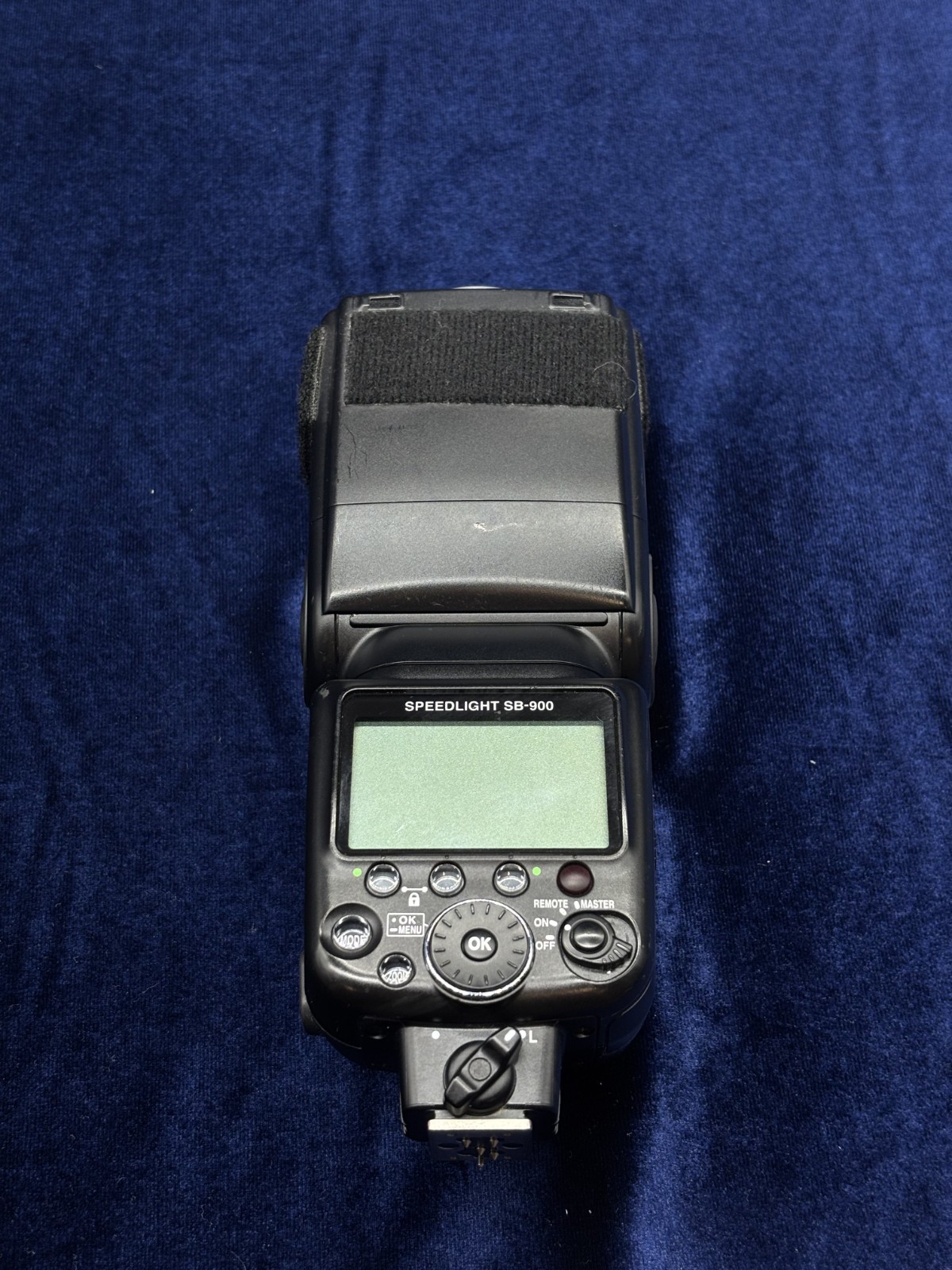 Nikon Speedlight SB-900 Works
