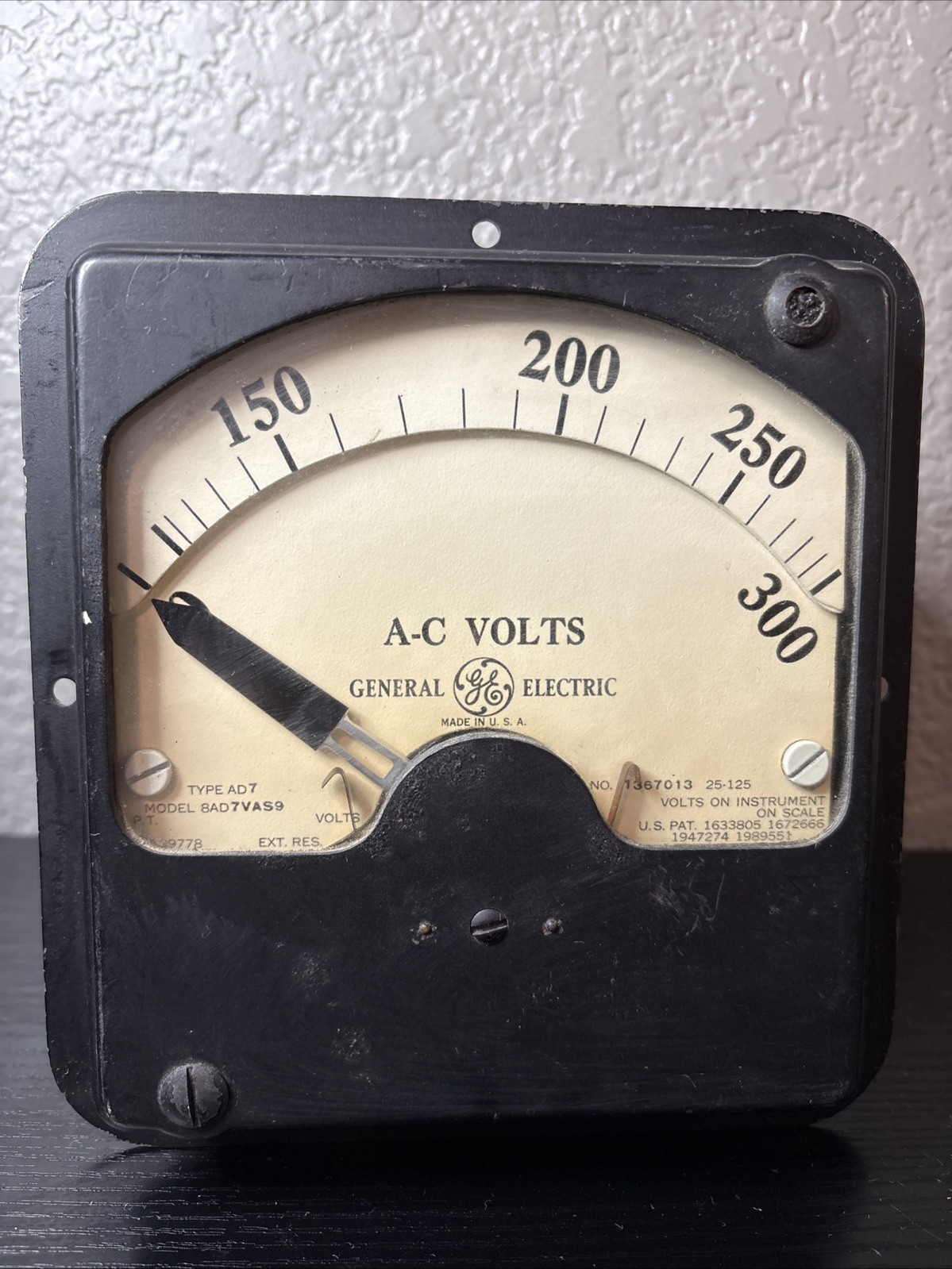 General Electric AC Voltmeter Model 8AD7VAS99 Vintage NICE GLASS Tested