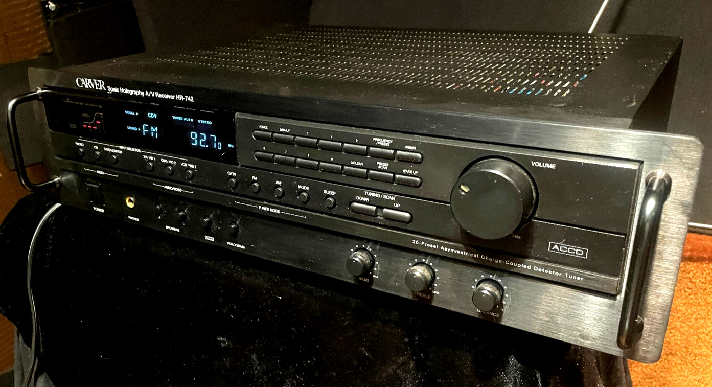 Carver Sonic Holography A/V Receiver HR-742