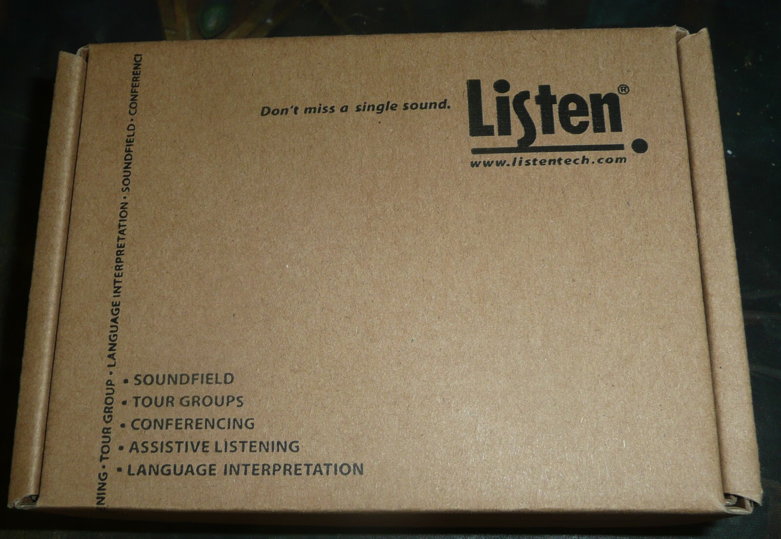 NEW Listen Technologies LR-500-216 Portable Programmable Dispaly FM Receiver 216