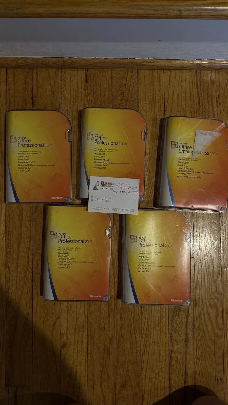 SEALED Microsoft Office Professional 2007 Contains Word Excel Outlook PowerPoint