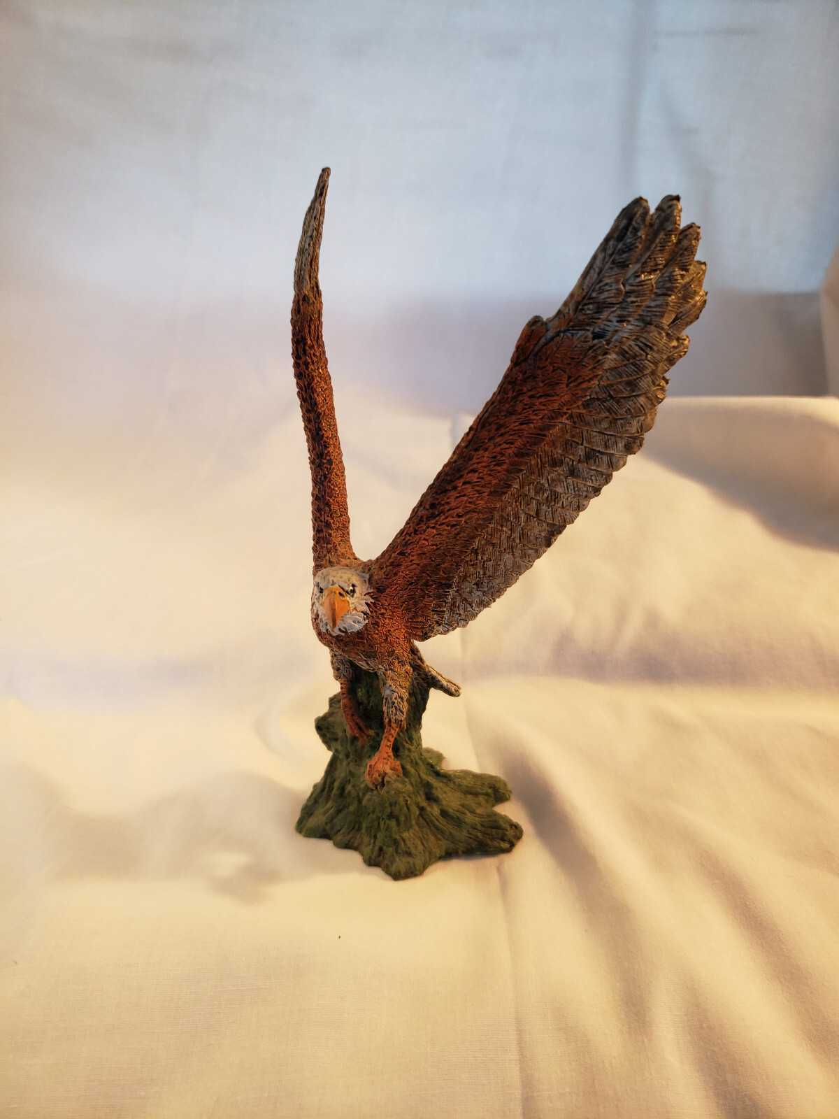 AAA rubber bald eagle figure 7.5"