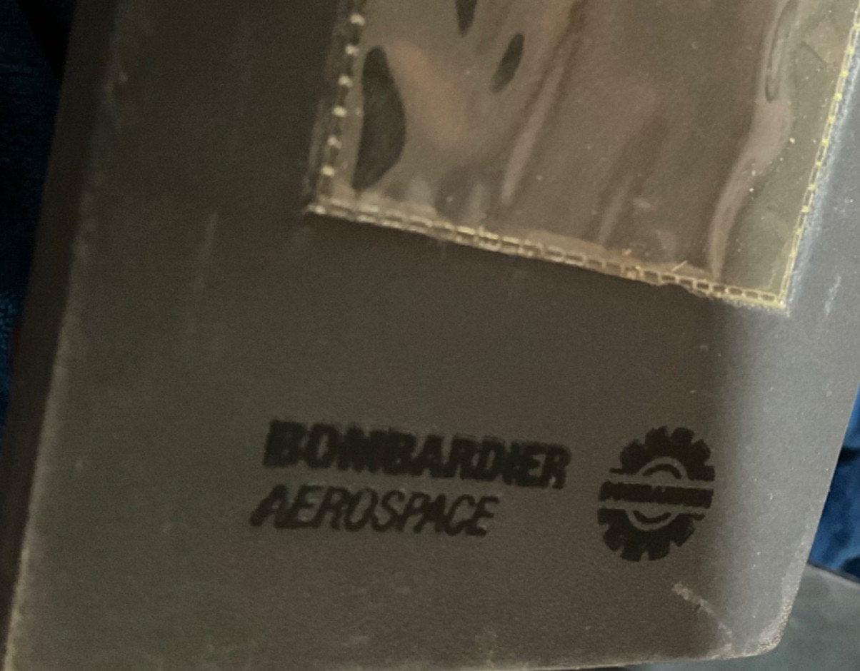 Bombardier CRJ 200 Pilot Reference Manual Volume I ONLY 2001 Training Purposes
