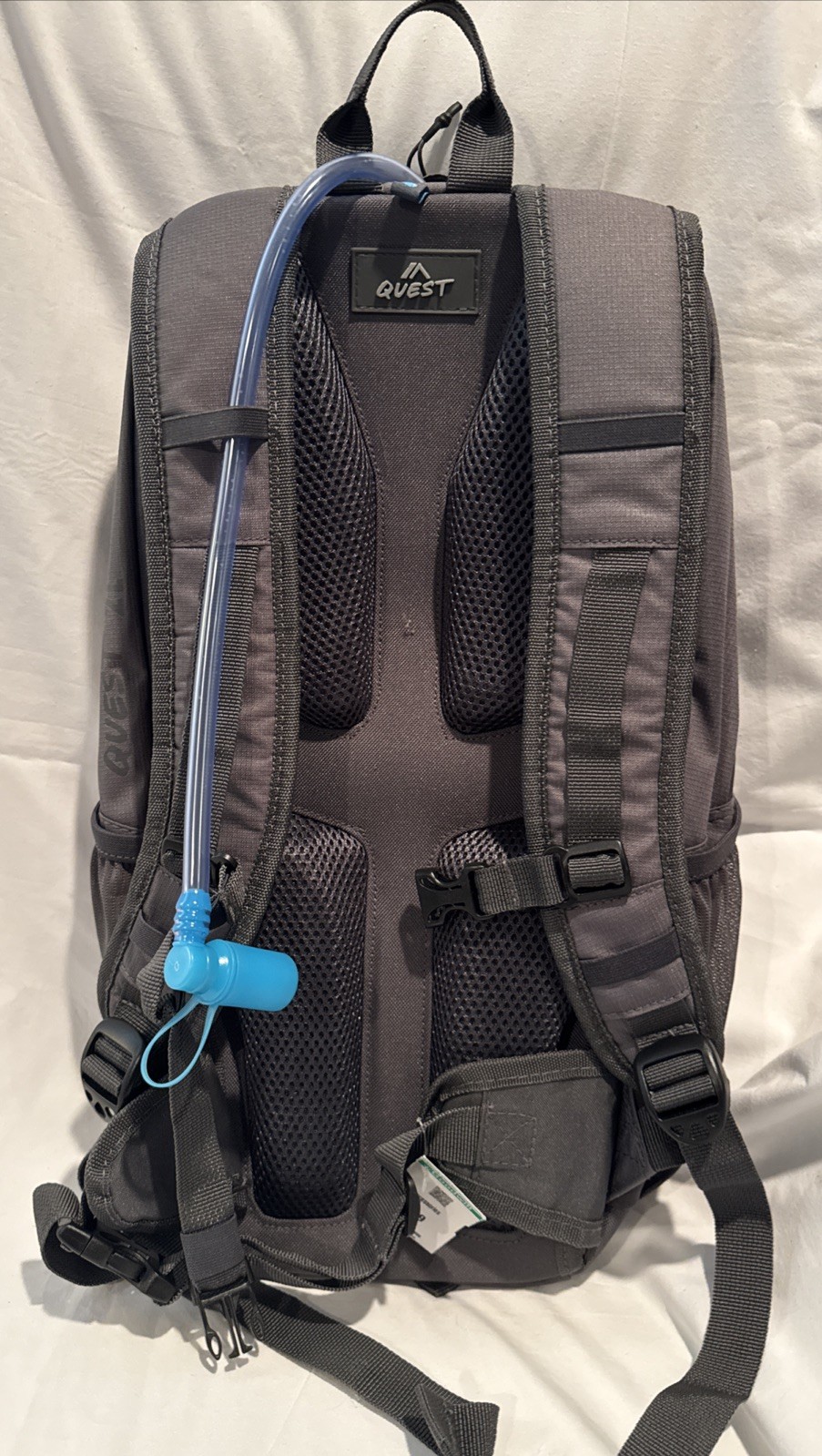 Quest Hydration Pack Backpack 2L Gray Bag Hiking Pockets Water Bladder Hike