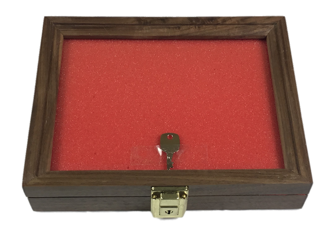 Walnut Wood Display Case 7 1/2 x 9 1/2 x 2  for Arrowheads Knifes Collectibles