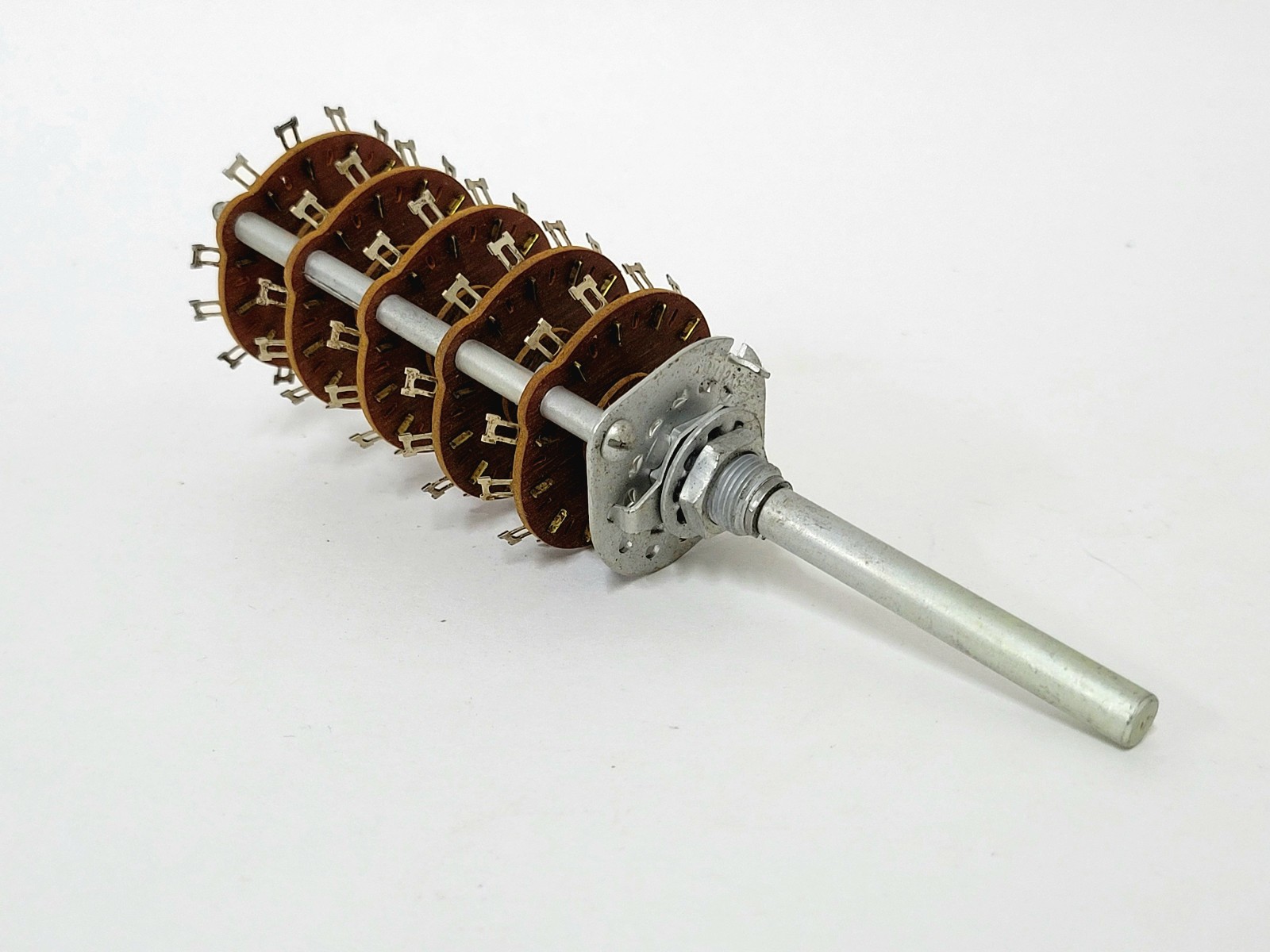 Mallory-Grigsby 4M1255, 10 pole, 2 to 5 position rotary switch - shorting