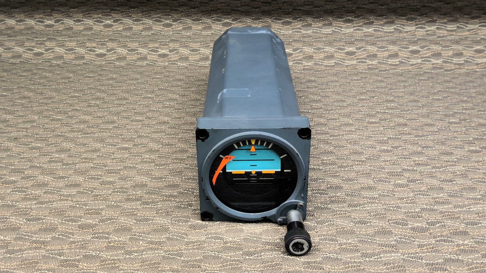 Standby Attitude Indicator BFGoodrich AI804AH P/N 501-1197-09