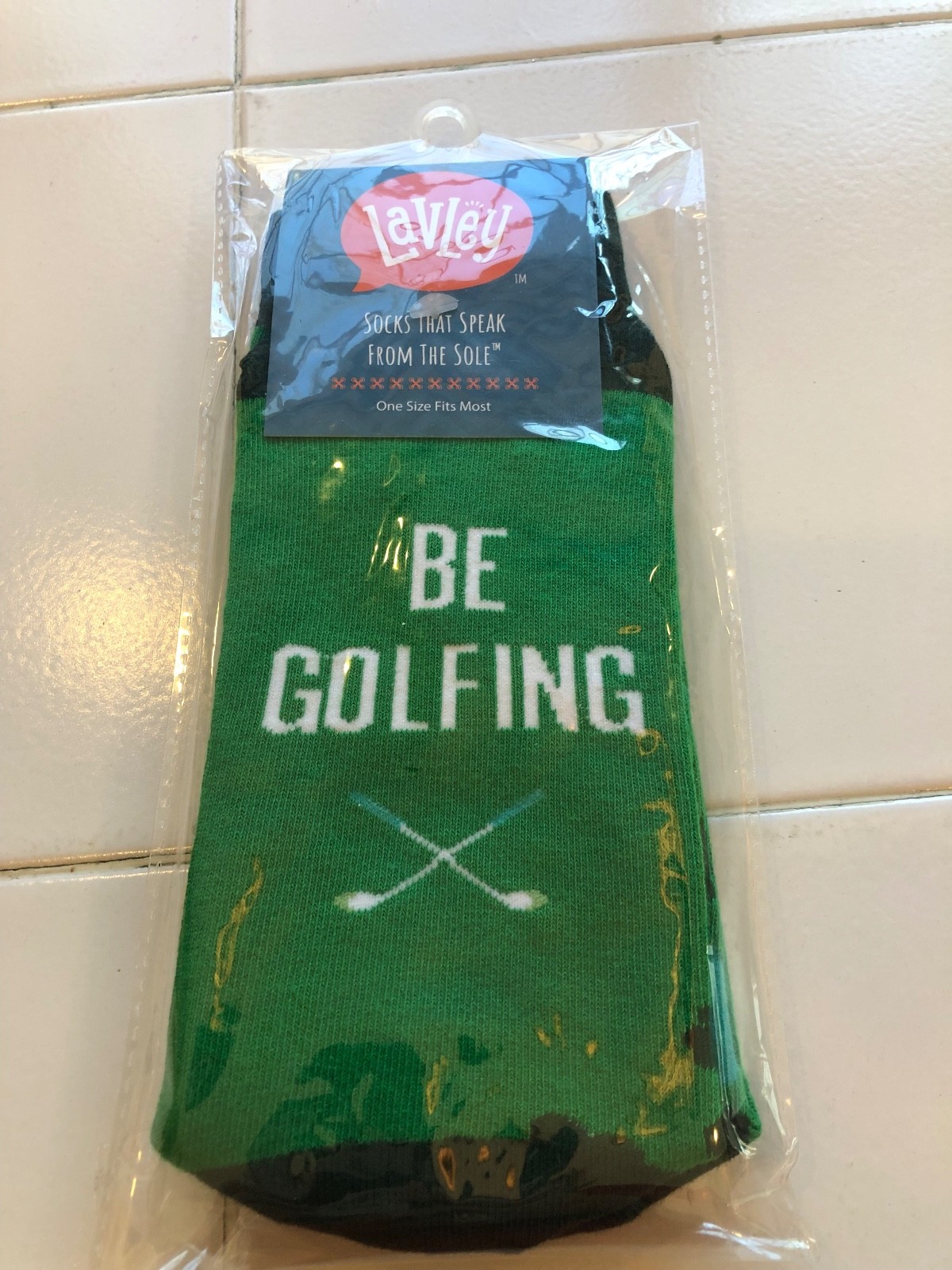 Golf Lover's gift package including balls, desk golf, etc. Unopened