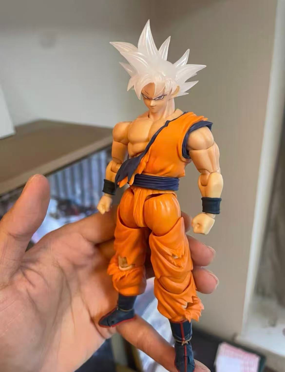 Custom 1/12 shf UI Goku Super Saiyan Goku Ultra Instinct Head Sculpt No Figure