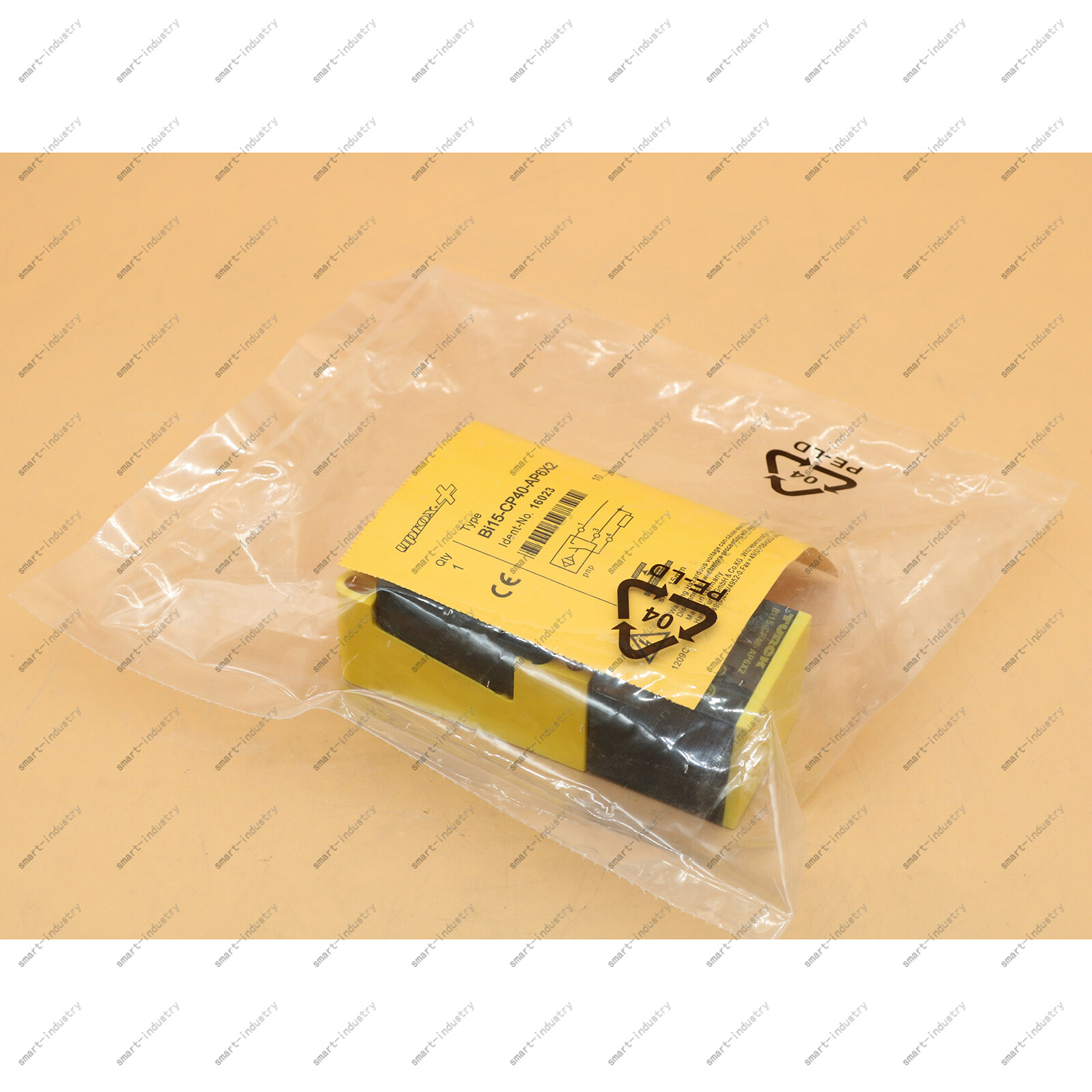 1 piece new turck Proximity Switch Sensor BI15-CP40-AP6X2 Free ship