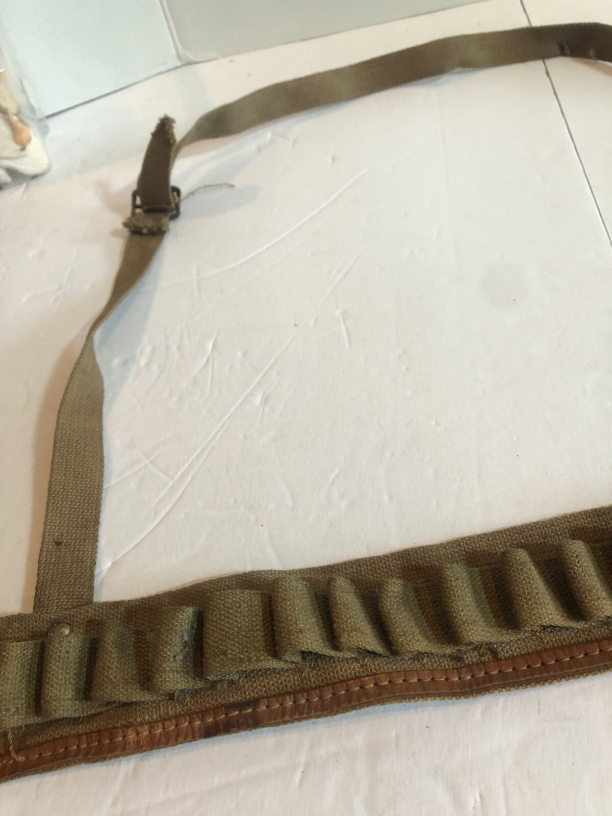 VINTAGE Green Canvas Ammo Gun Sling #PH1 BIN