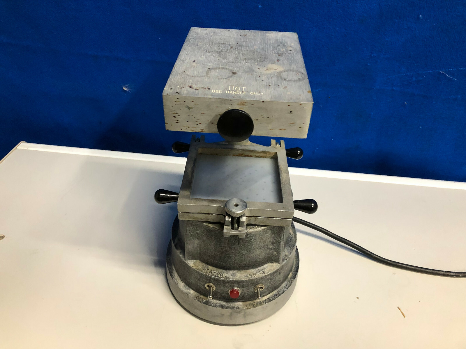 Dental Office Vacuum Former (8219)