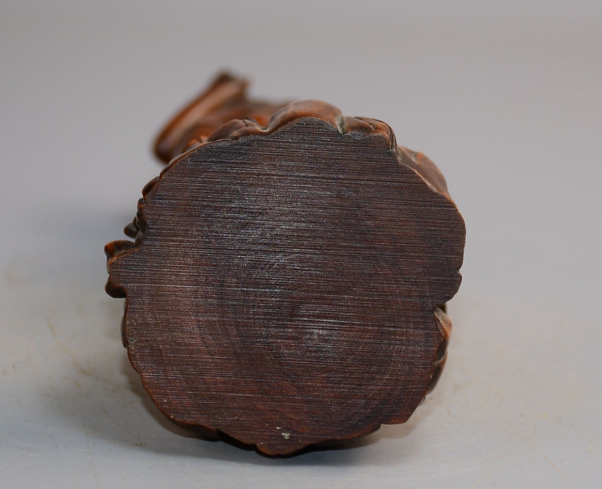 Exquisite Boxwood Phoenix Beauty Ornament