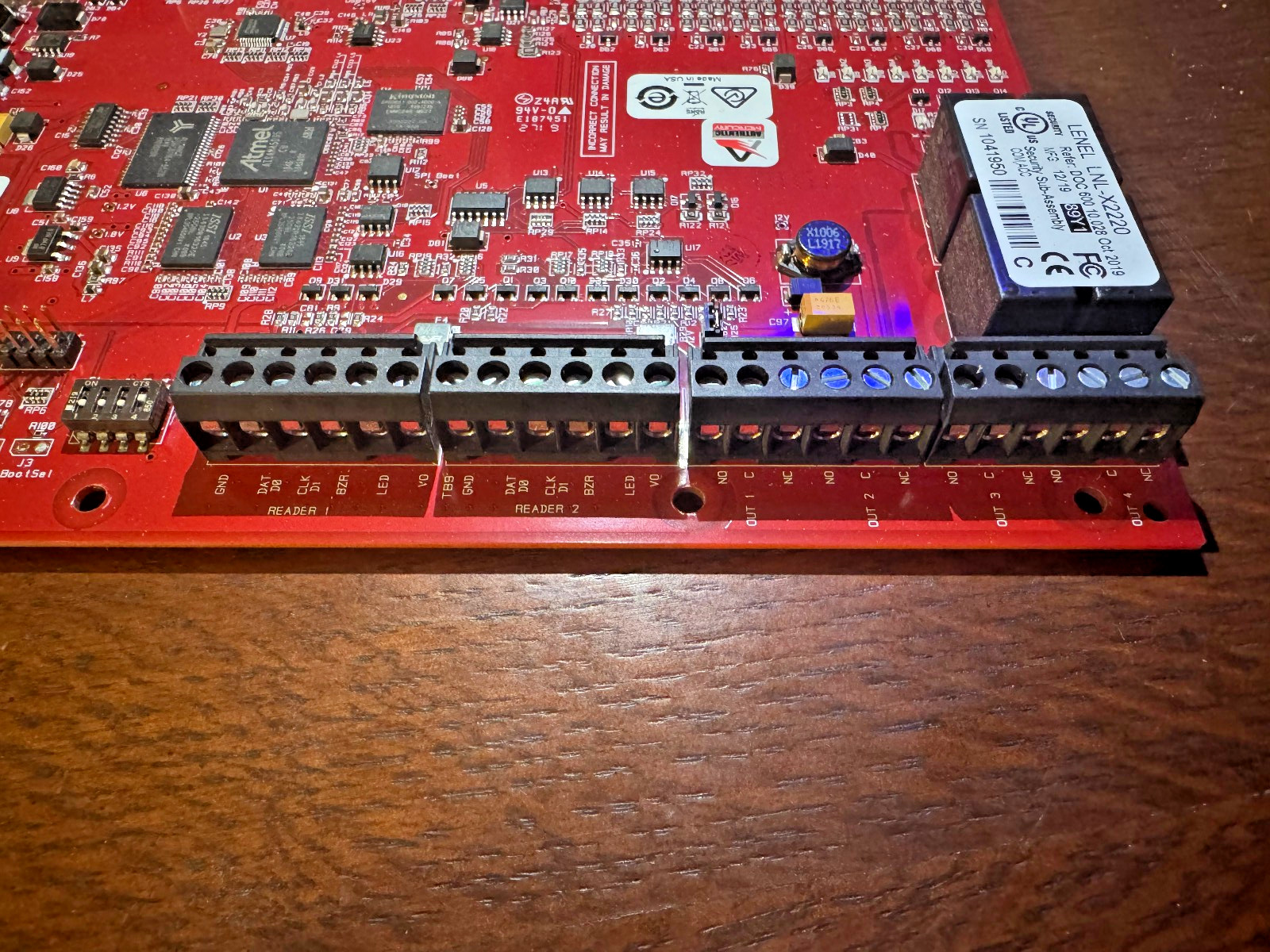 Lenel LNL-X2220 Intelligent Dual Reader Controller