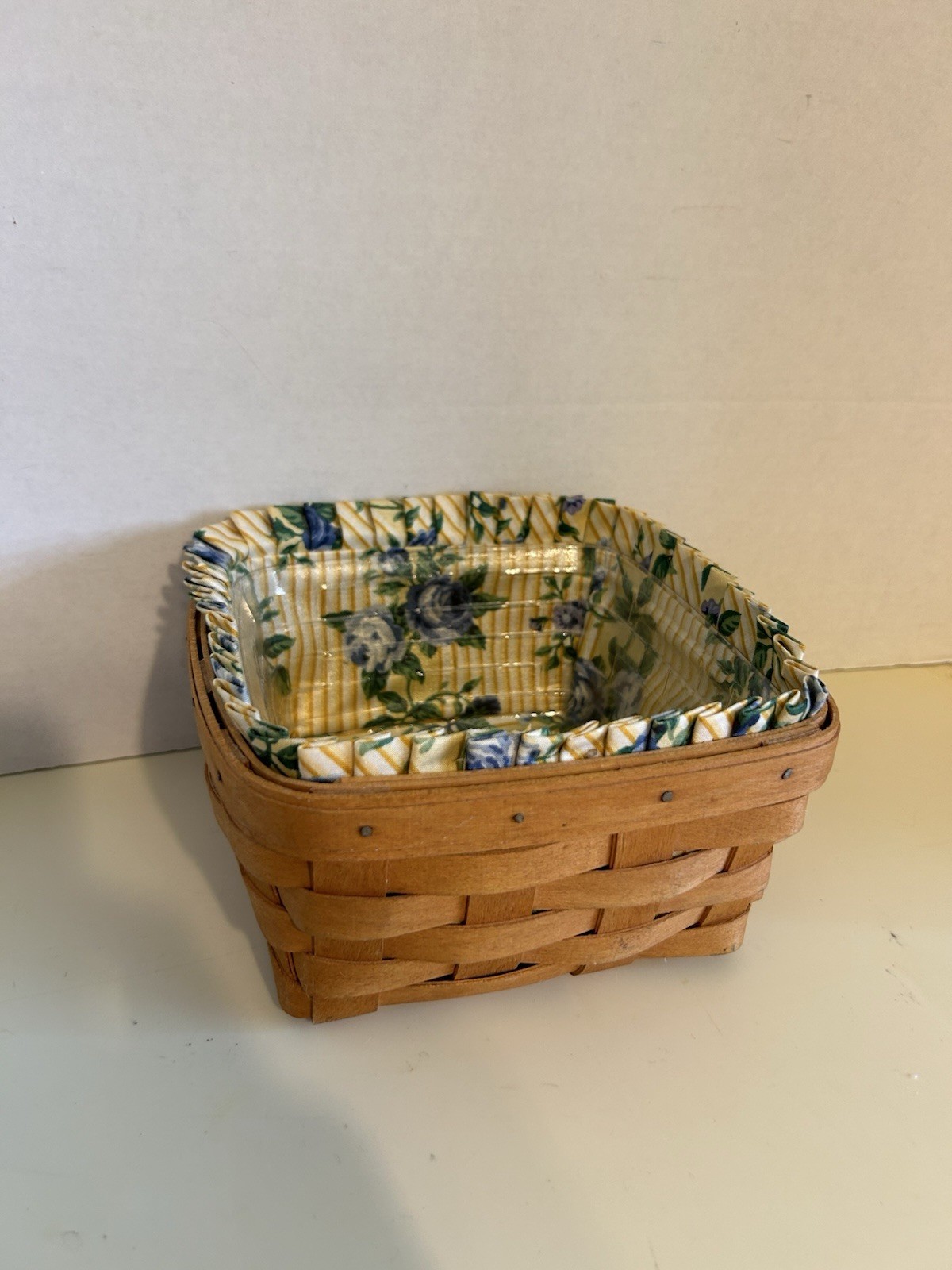 Longaberger Basket 1997 Rose Trellis Liner with Plastic Insert EUC