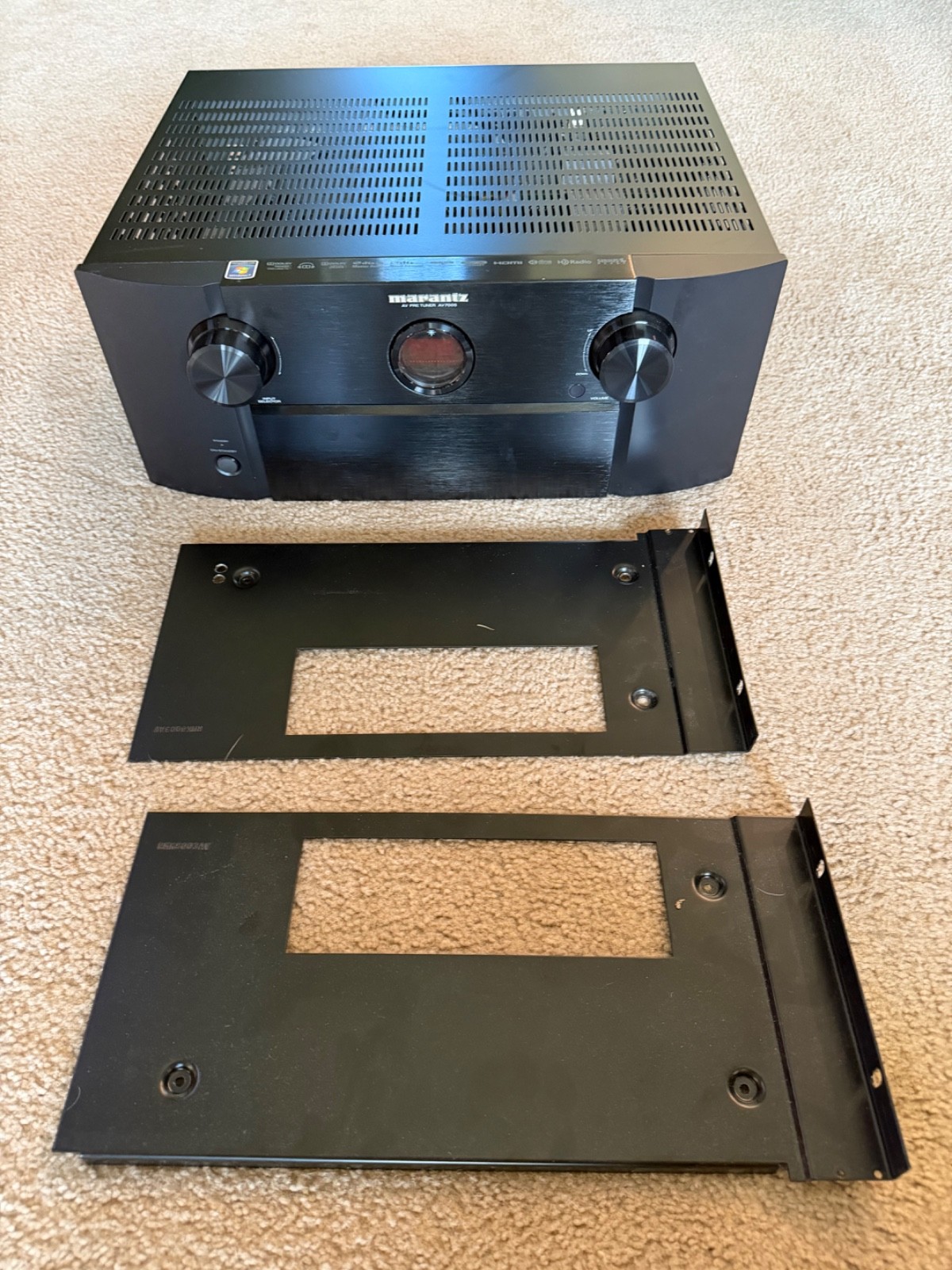 marantz AV7005 AV Processor with rack mount kit.