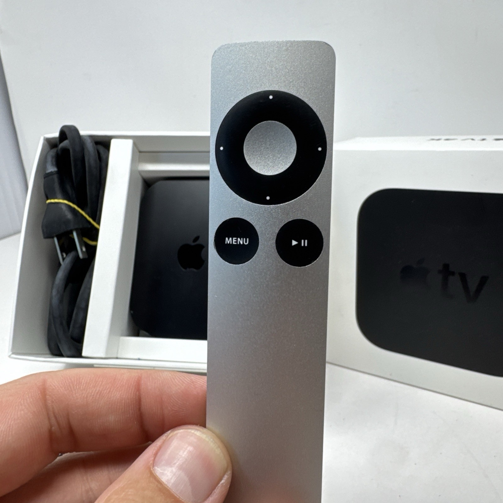Apple TV Model A1469 Black & Remote In Box - TESTED