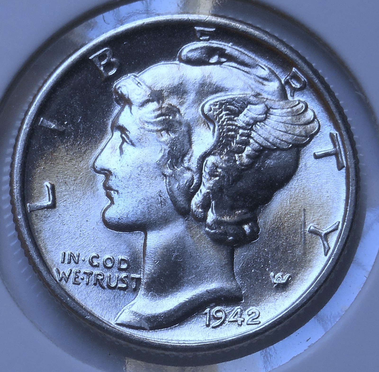 1942 . Mercury Dime . Gem+ BU . MS . Old Silver 10 Cents.
