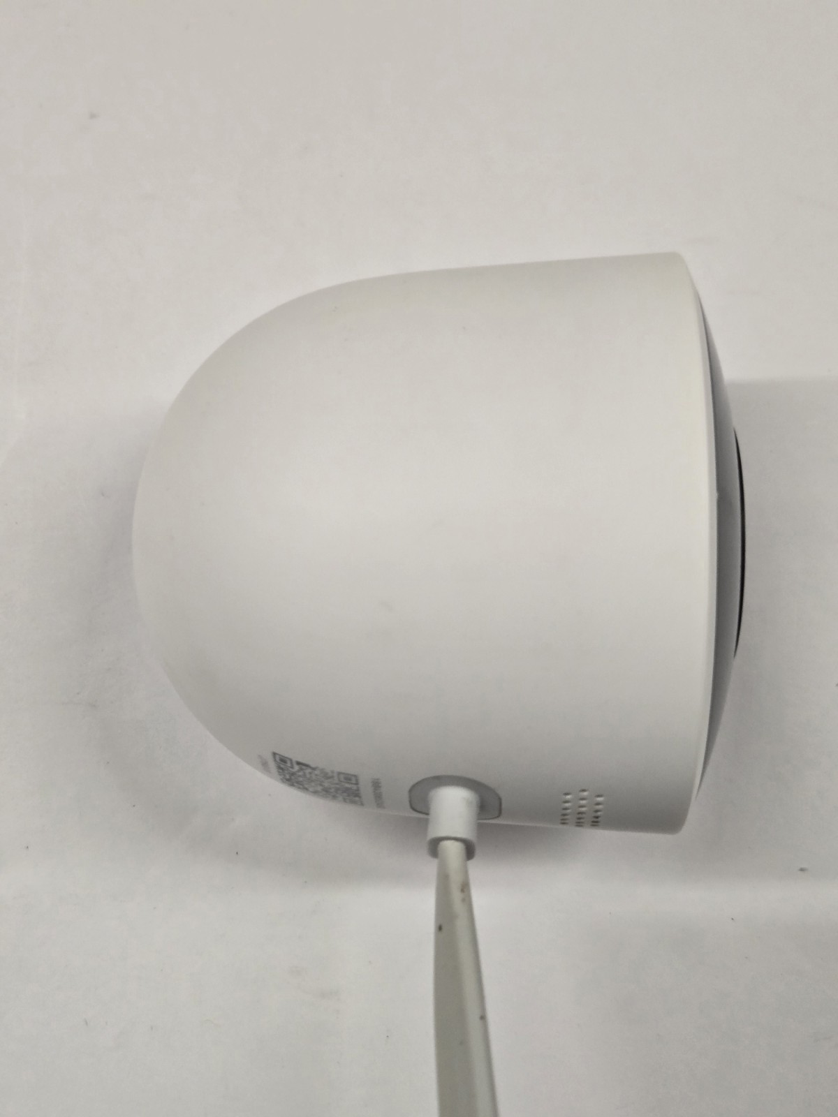 Google Nest Cam Outdoor HD Security Camera 1st Gen NC2100ES - READ DESCRIPTION