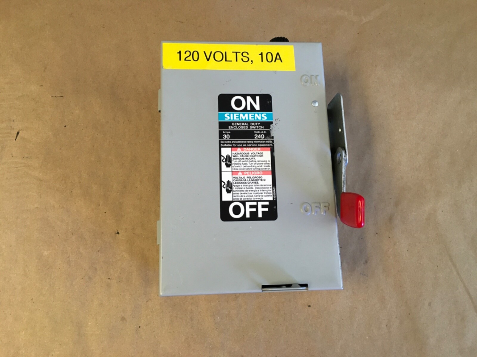 Siemens Fusible Safety Switch GF221N Type 1 30A 240V  (KB)