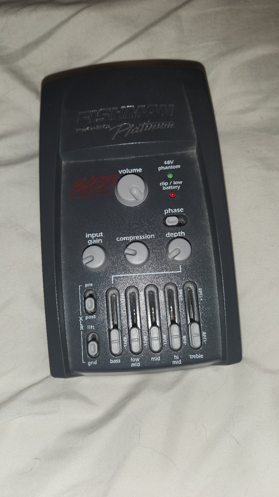 Fishman Pro EQ Platinum BASS Preamp Equalizer Preamplifier DI - near mint