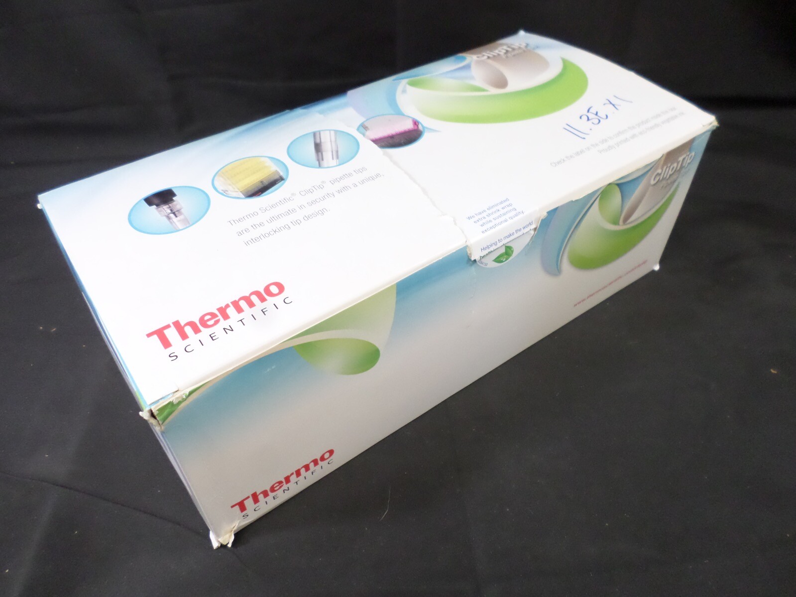 THERMO 300µL ClipTip300 Filtered Sterile LowRet Pipette Tips 94420513 (960/Case)