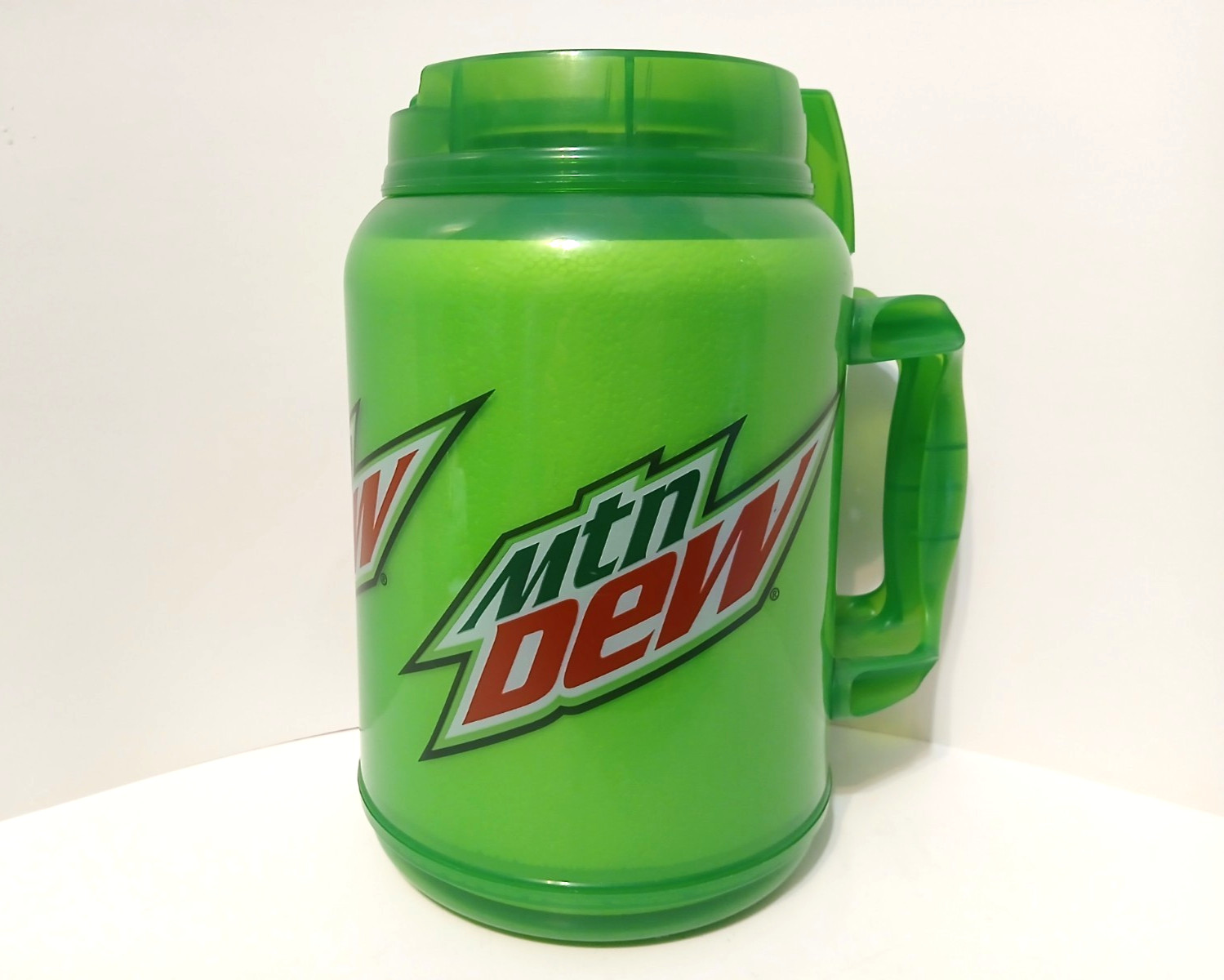 Mtn Dew Neon Green Whirley Drink Works Insulated 64 oz Jug Travel Mug w/ Top