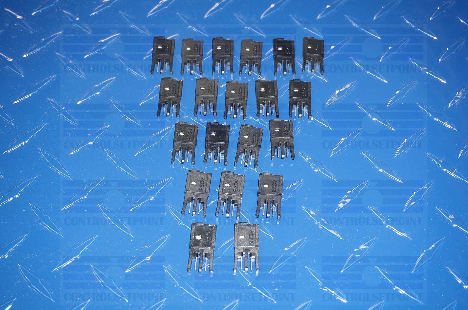 EMERSON DELTAV KJ4010X1-BC1 250V 2A FUSE FOR TERMINAL BLOCK BOX OF 20