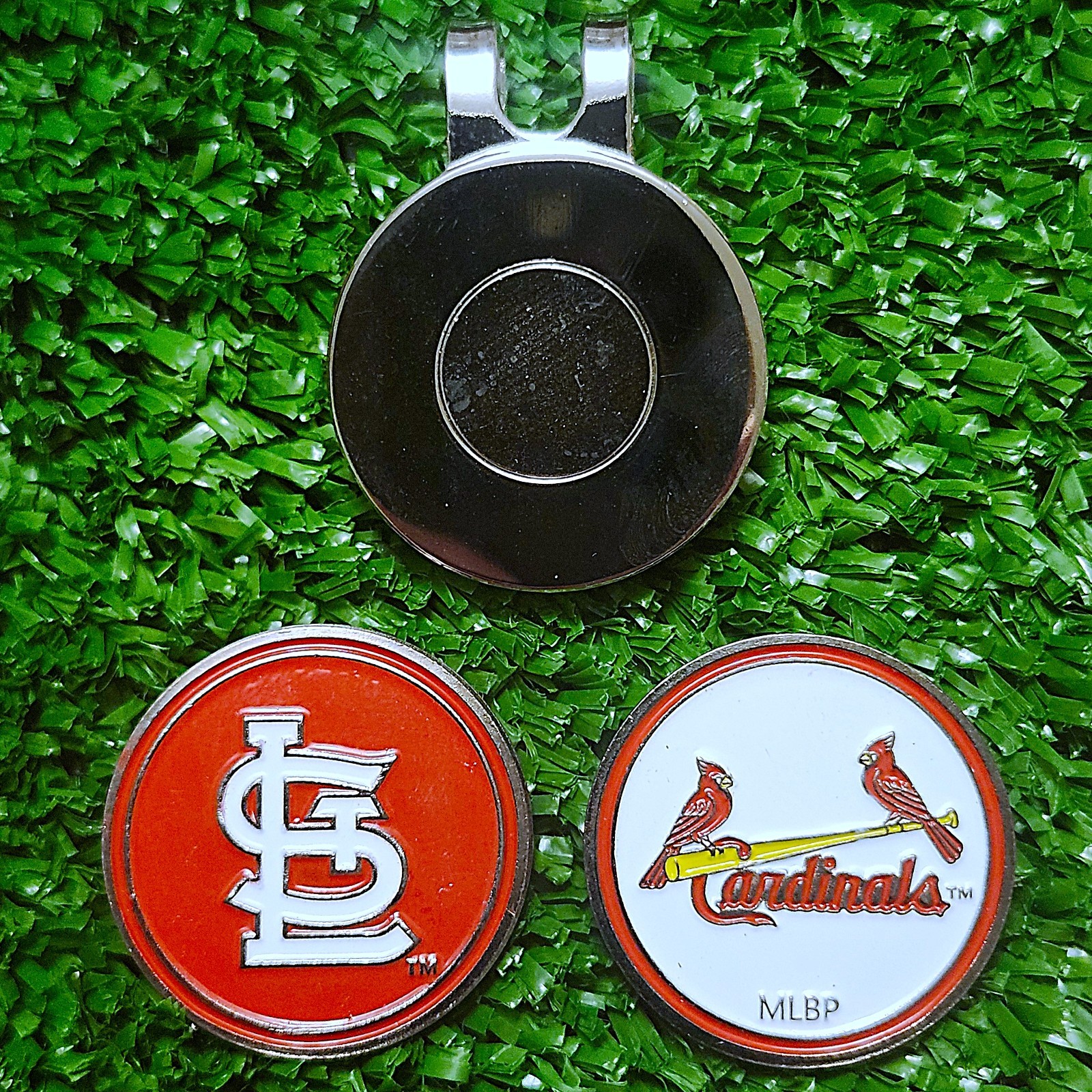 MLB St. Louis Cardinals Golf Ball Marker with Magnetic Hat Clip New