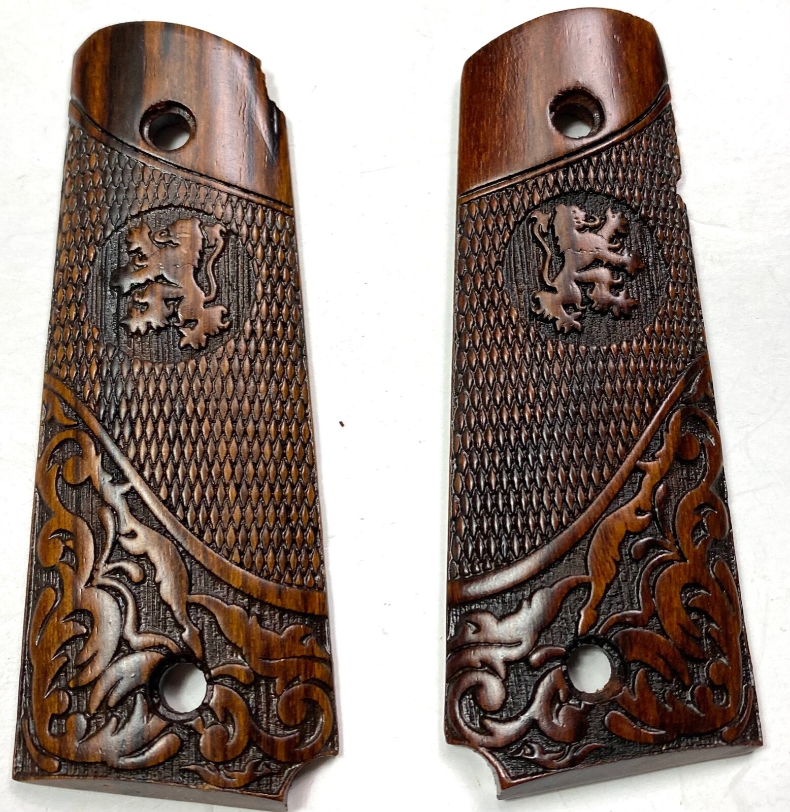 WWII WWI US ARMY COLT M1911 M1911A1 .45 WOODEN PISTOL GRIPS-LION DESIGNS