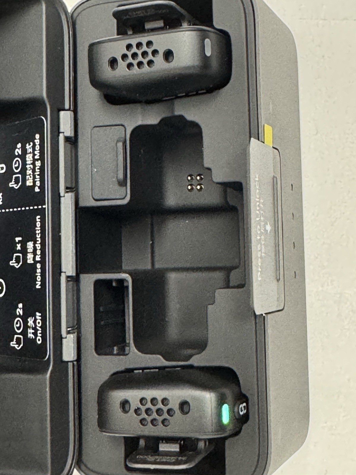 DJI Mic Mini TRANSMITTER X 2 - CHARGING CASE - WINDSCREEN X 2-