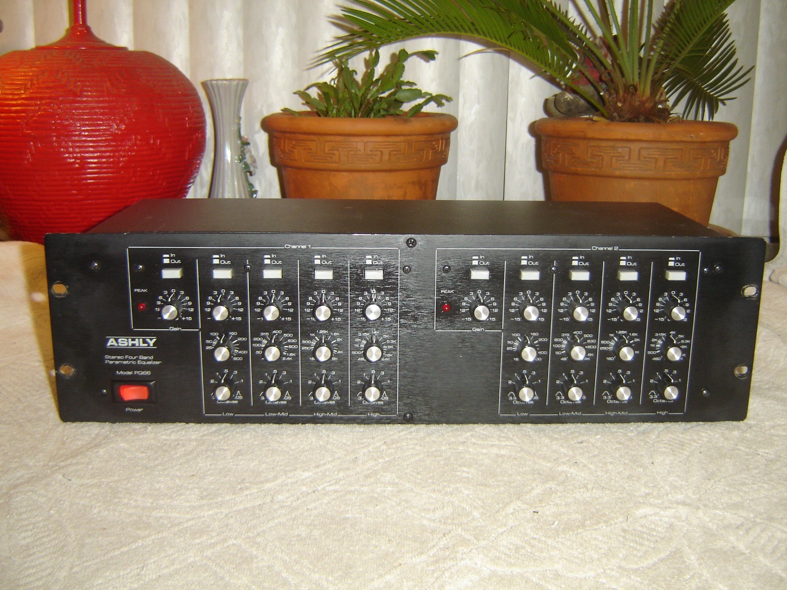 Ashly PQ66, Latter Version, 2 Ch 4 Band Parametric Equalizer, Eq, Vintage Rack