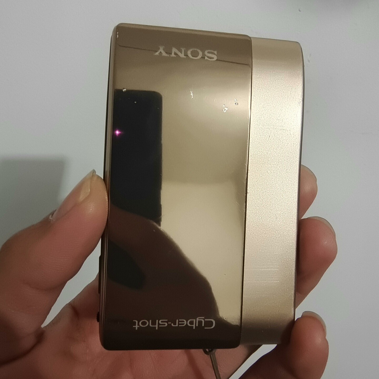 Sony Cyber ​​Shot DSC-TX1 Digital Camera 10.2MP 4x Optical Zoom AE/FE Lock- Gold