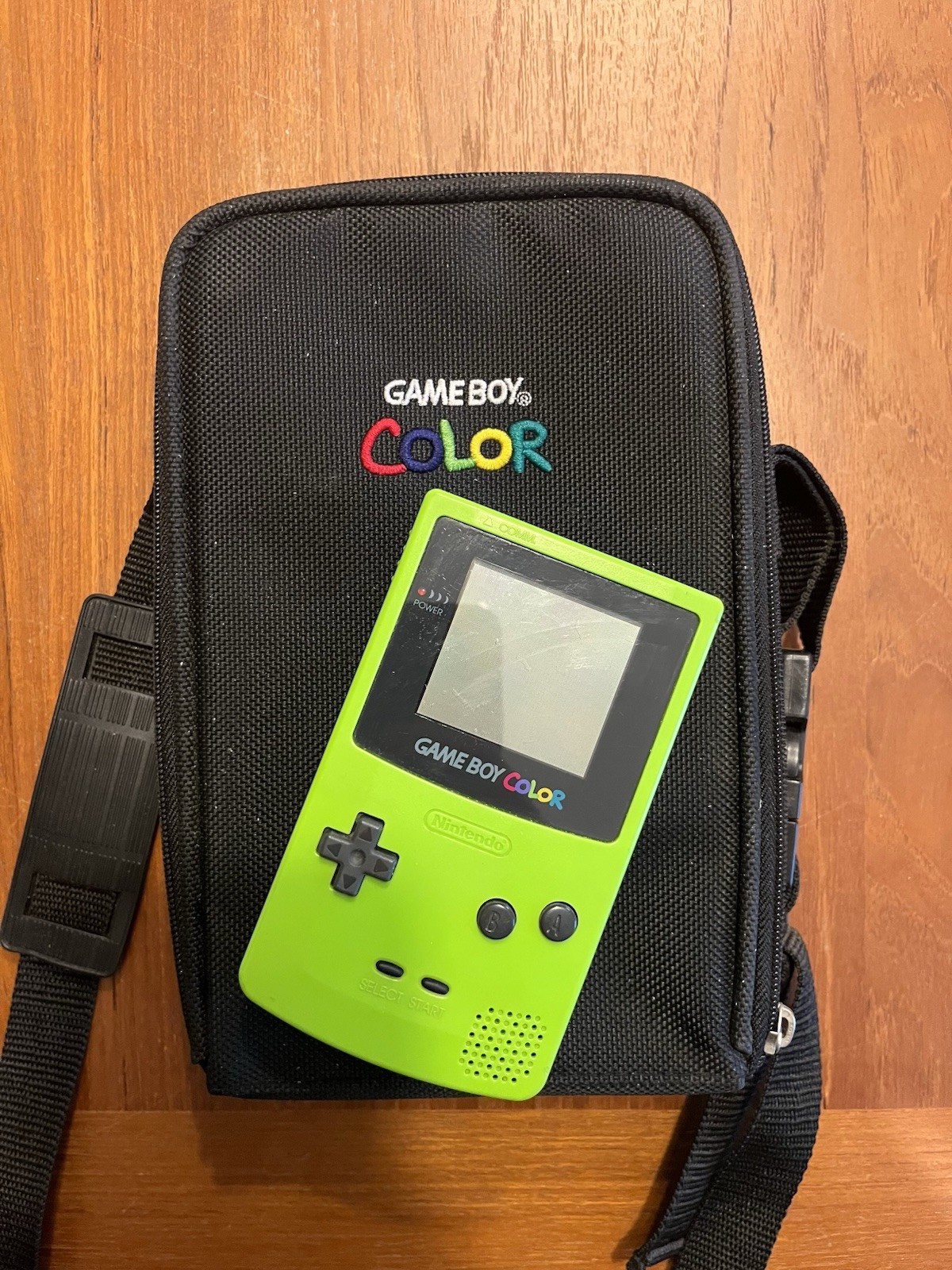Green Gameboy Color CGB-001 With Case