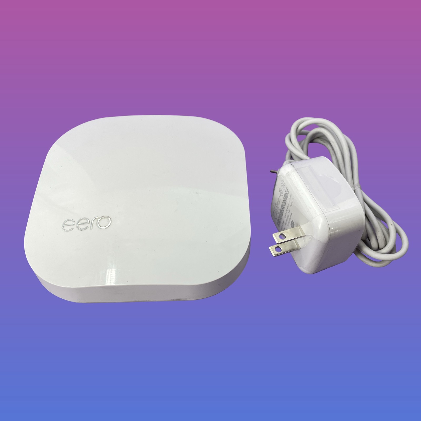Eero Pro B010001 2nd Generation AC Tri-Band Mesh Router w/ Charger #SC7550