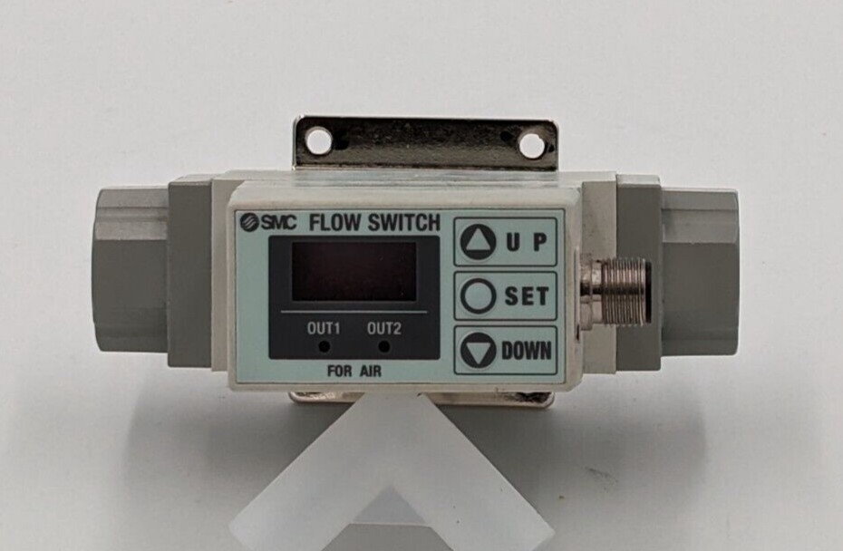 SMC flow switch PF2A751-04-69 USED FREE SHIPPING