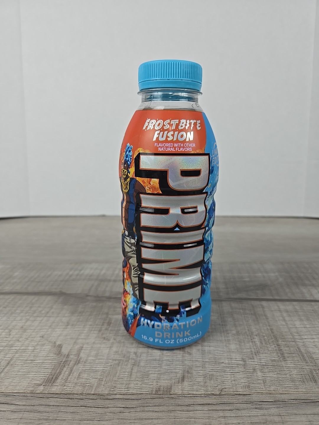 LIMITED EDITION FROSTBITE FUSION KYRO & LUKEN CHARACTER PRIME HYDRATION BOTTLE