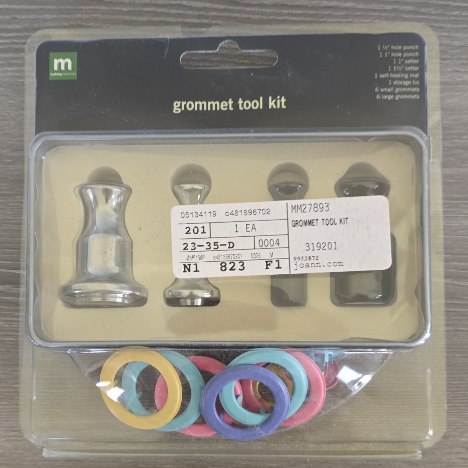 Making Memories Grommet Tool Kit with Hole Punches Setters Storage Tin Grommets