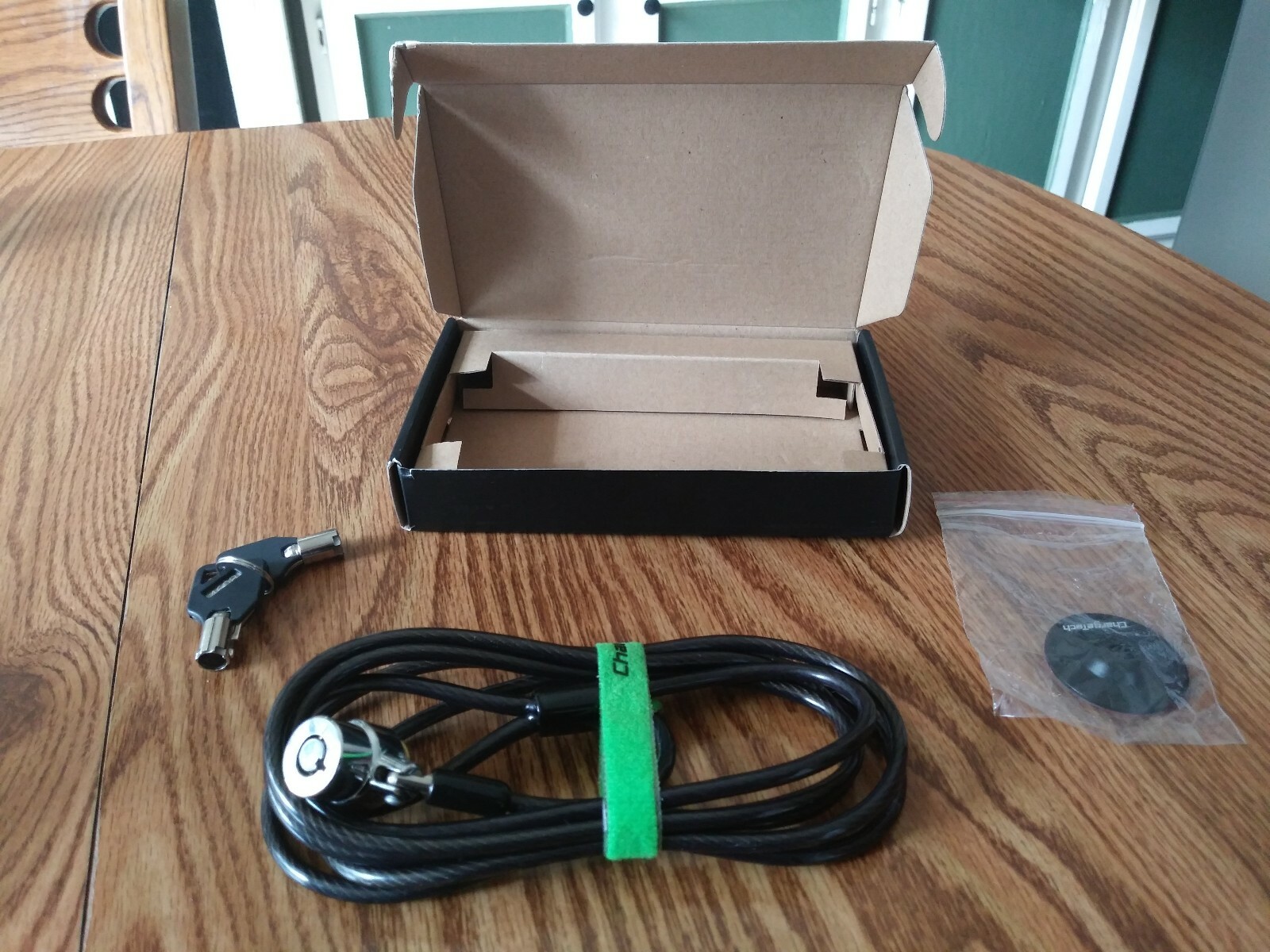 CHARGETECH ENTERPRISES LLC CT-200003 CHARGETECH ANTI-THEFT CABLE LOCK WITH KEYS