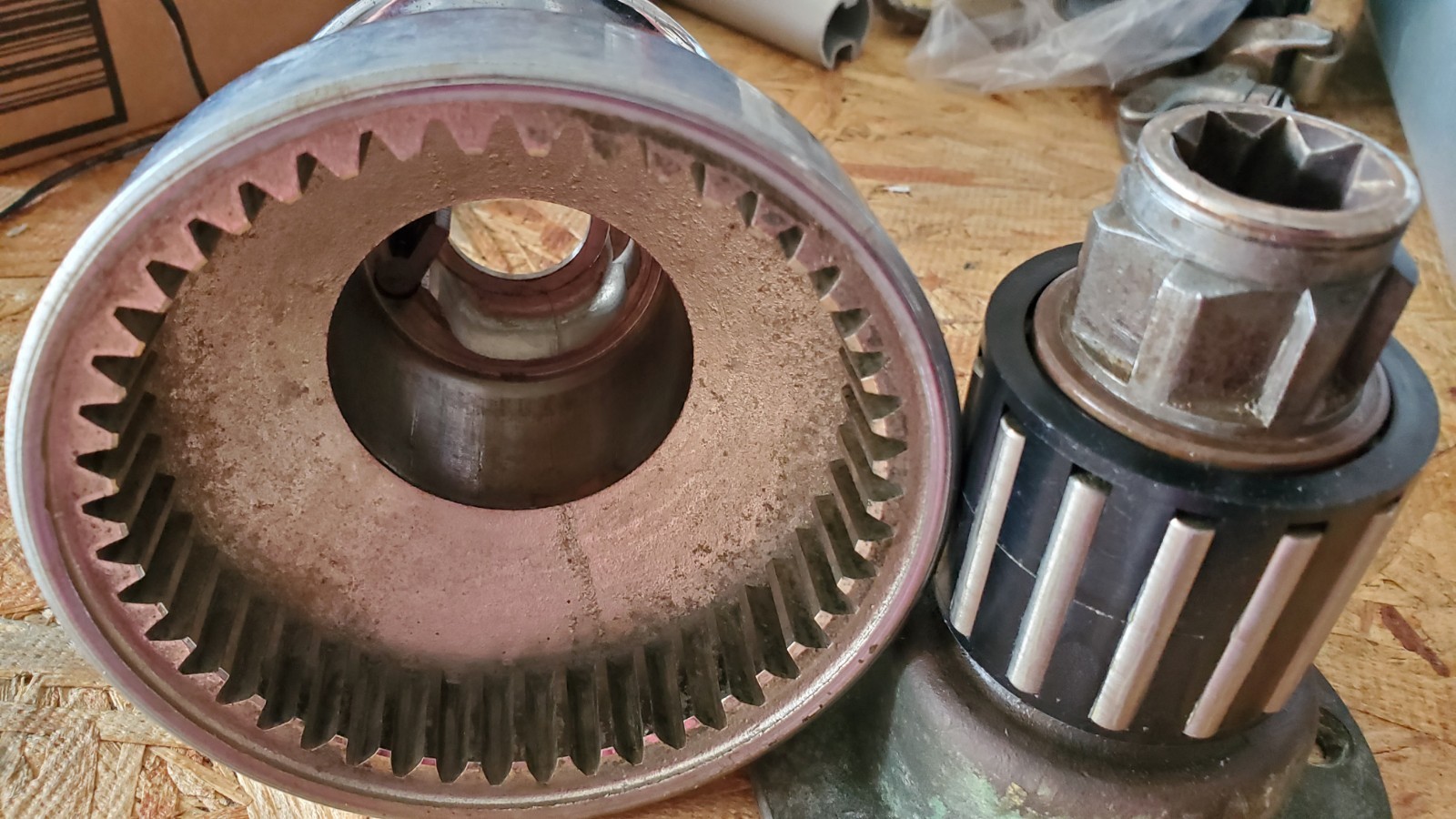 Lewmar 16 2 Speed Winch Only Missing Snap Ring