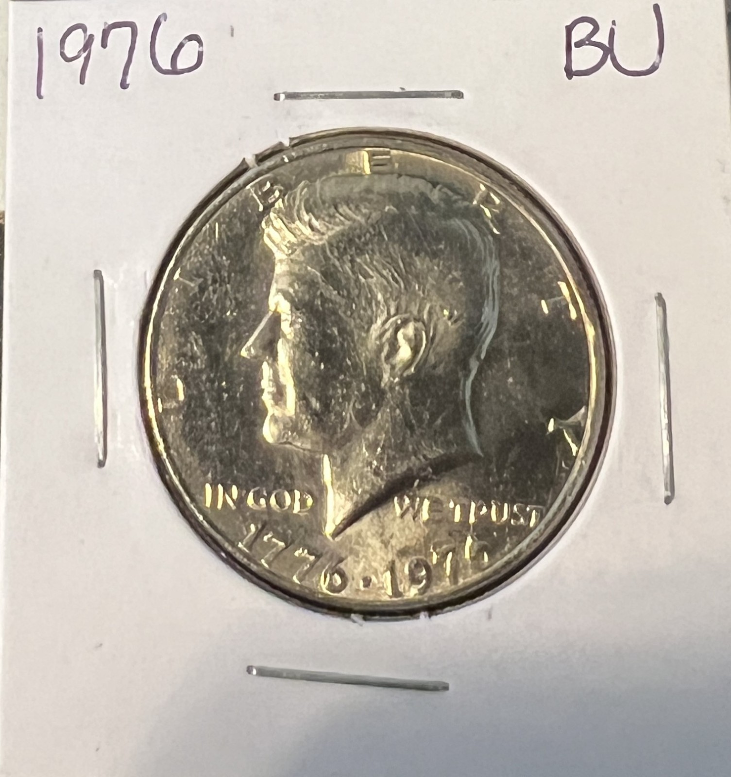 1976 KENNEDY BICENTENNIAL HALF DOLLAR STRAIGHT FROM MINT ACTUAL COIN  #7928