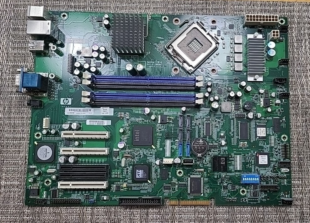 HP DL320 G5, ML310 G5 Server Motherboard System Board, 450120-001 (MB165)