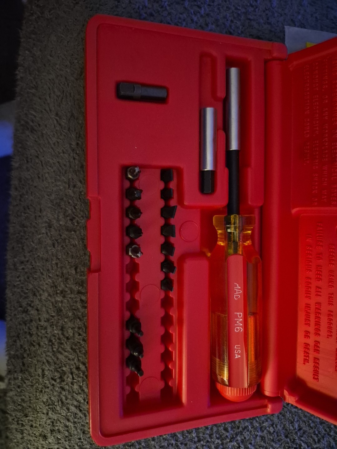 mac tools magnetic screwdriver and bit set