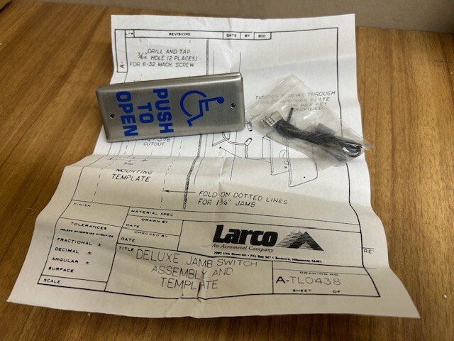 Larco A-TLO438 PUSH PLATE Push to Open plate
