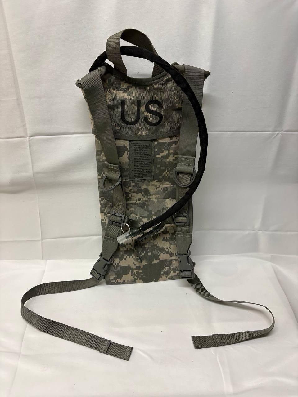 US Army ACU Hydration Carrier 100 OZ 3L System No Bladder Camelback UCP Pack