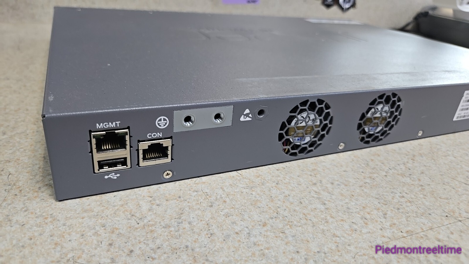 Juniper Networks EX2300 (EX2300-48P) 48 Ports Ethernet Switch