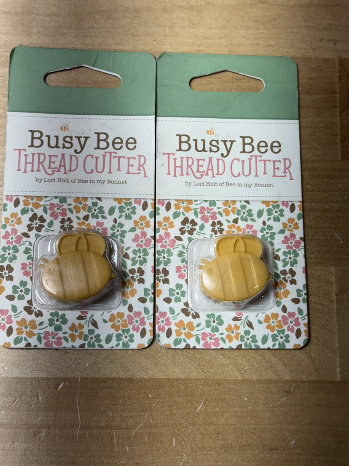 2 QTY - Busy Bee Adhesive Backed Thread Cutter by Lori Holt Of Bee In My Bonnet